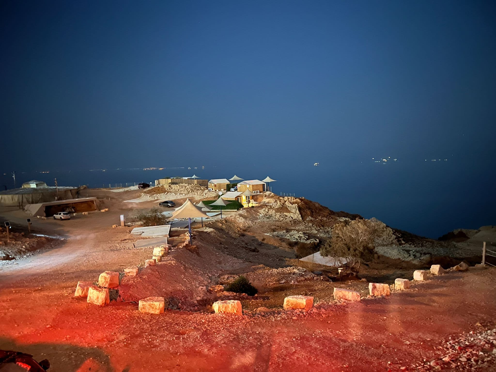 זריחה במדבר